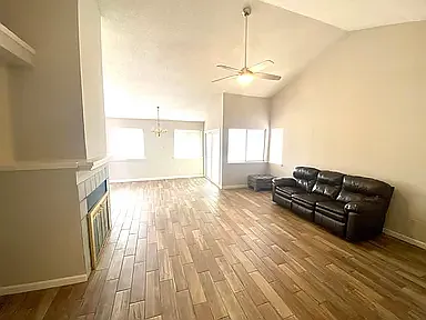 2614 Timberview Cir — Photo 6