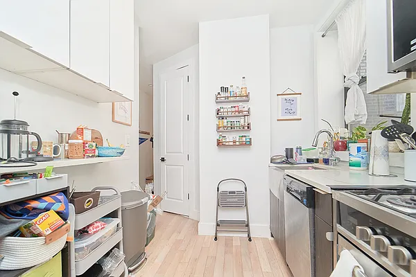 Rented by Living New York | media 2