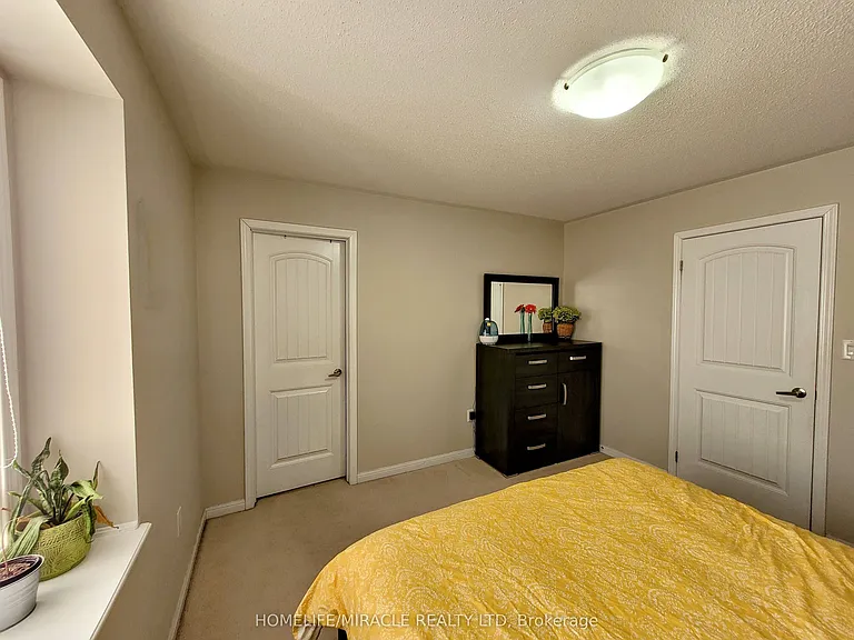 34 Donomore Dr — Photo 21