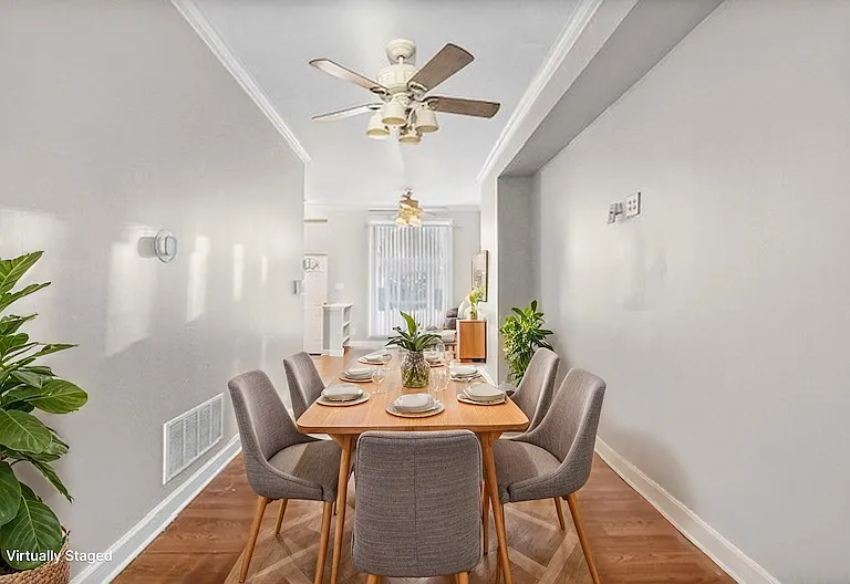 2532 Druid Hill Ave — Photo 3