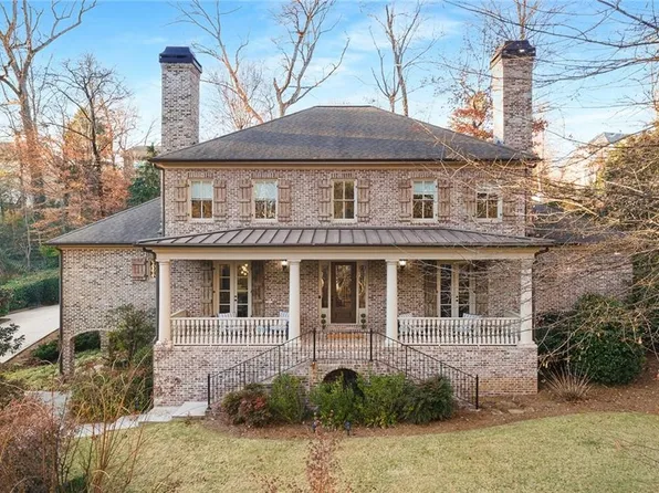 195 Worth Dr, Sandy Springs, GA 30327