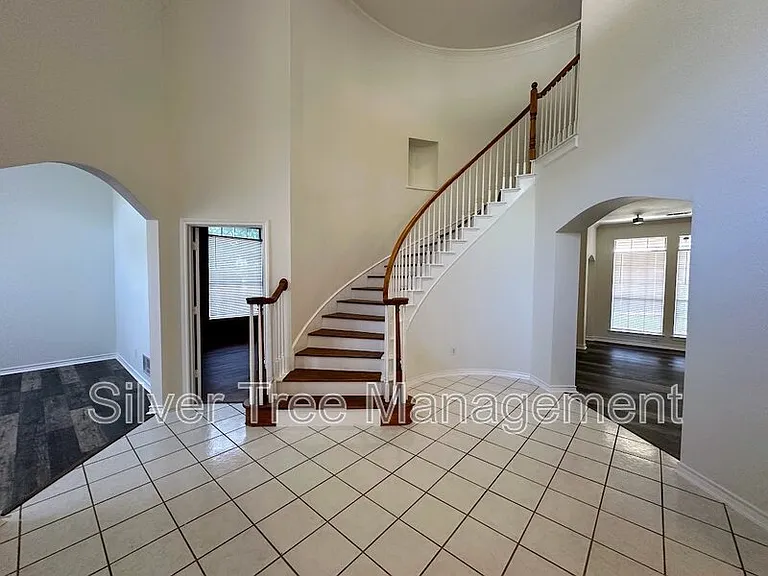 3200 Blenheim Ct — Photo 17