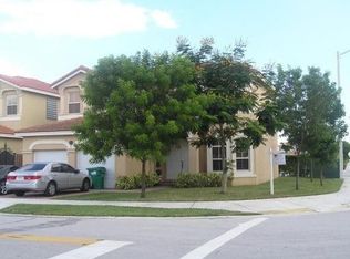 16670 SW 55th Ter, Miami, FL 33185