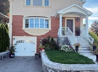 98 Dunston Ave FLOOR 2, Yonkers, NY 10701