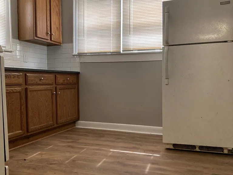 620 E Lafayette St — Photo 8