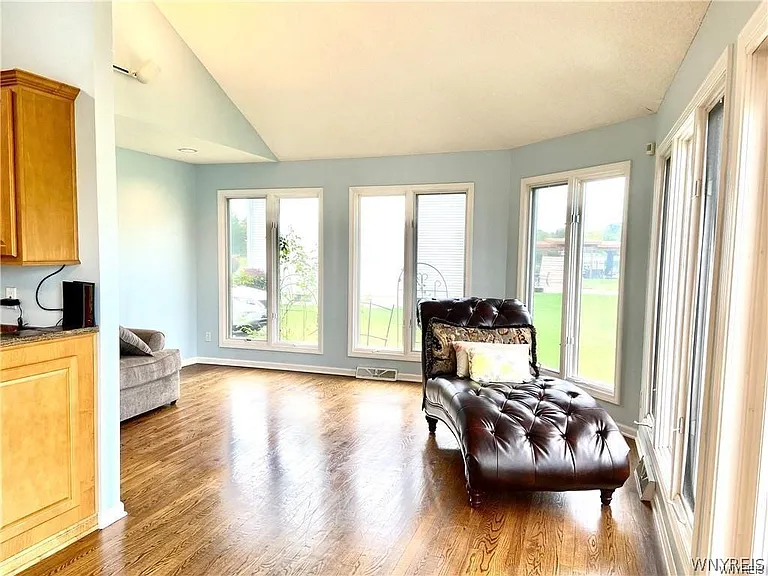 5458 Center Pine Ln — Photo 12