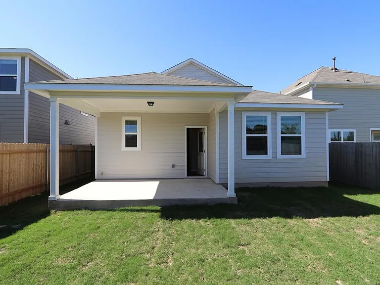 5304 Rayburn Ln — Photo 2