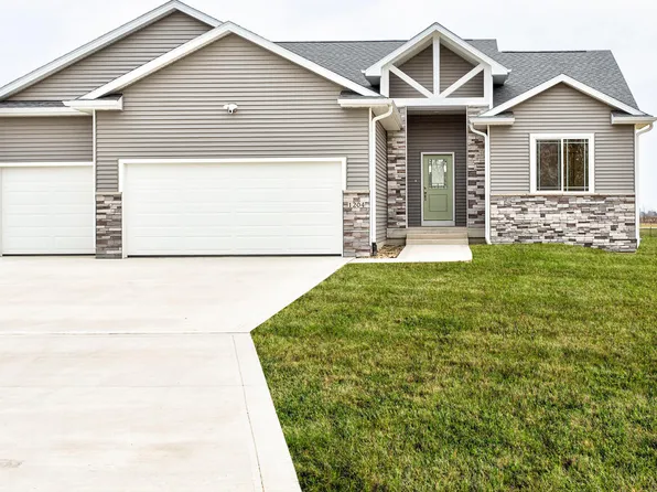 1204 Wicks Way, Story City, IA 50248