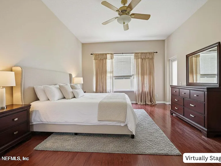 10642 Roundwood Glen Ct — Photo 15