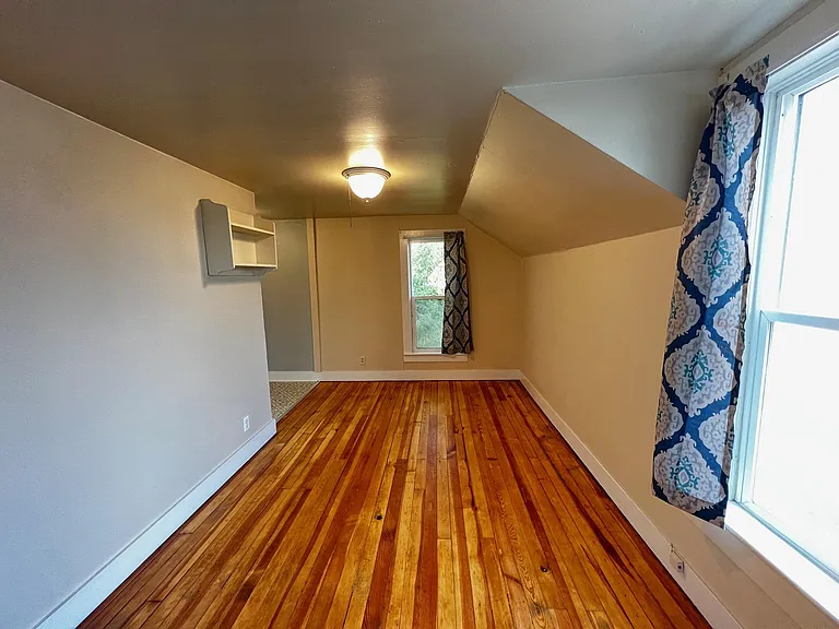 24 2nd St #3 — Photo 3