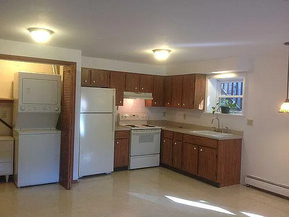 16 Mahar Dr — Photo 7