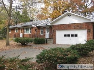 3012 Ridgeview Dr, Saint Charles, MO 63301