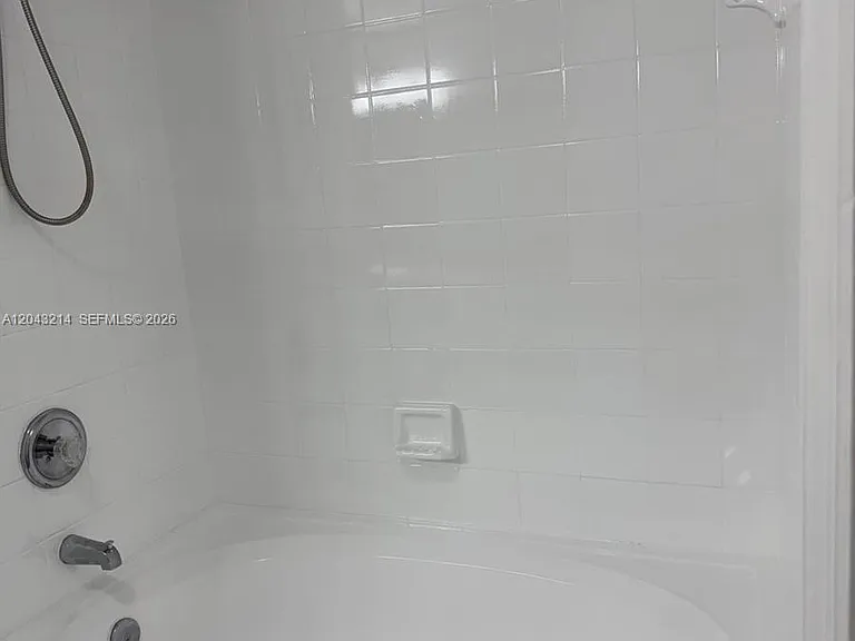100 SW 117th Ter #2207 — Photo 14