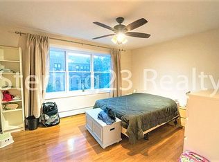 21-17 46th St #B2, Astoria, NY 11105