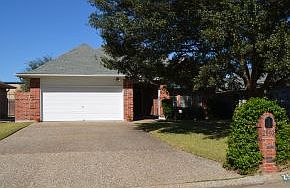 1st image of 2510 Thunderbird Dr