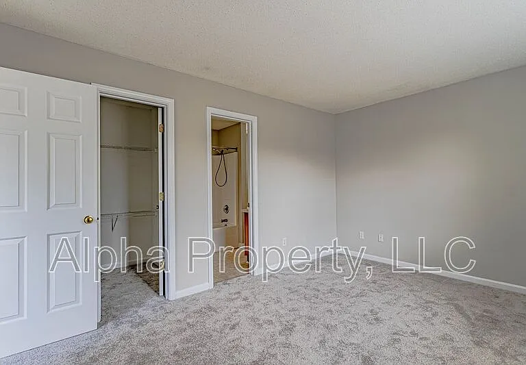 4 Buzzell Ct — Photo 8