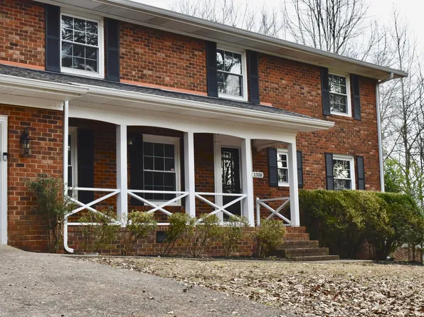 1308 S Crest Rd, Rossville, GA 30741