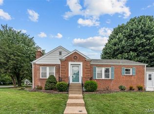 10951 Cosmos Dr, Saint Louis, MO 63123