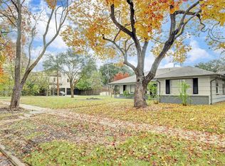 4521 Wedgewood Dr, Bellaire, TX 77401