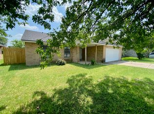 1211 Pigeon Forge Rd, Pflugerville, TX 78660