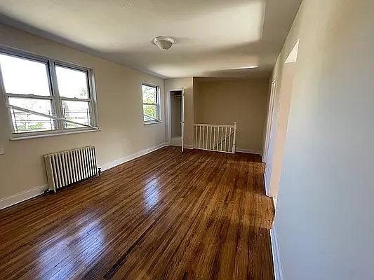 Rented by Queens Apartments Realty LLC | media 4