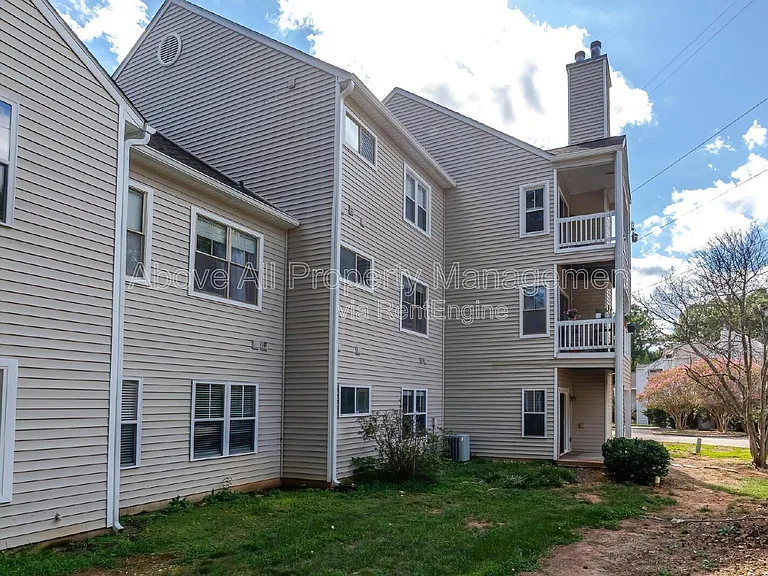 6020 Winterpointe Ln #102 — Photo 11