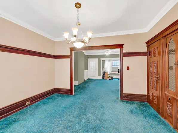 536 68th Street image 17 of 32