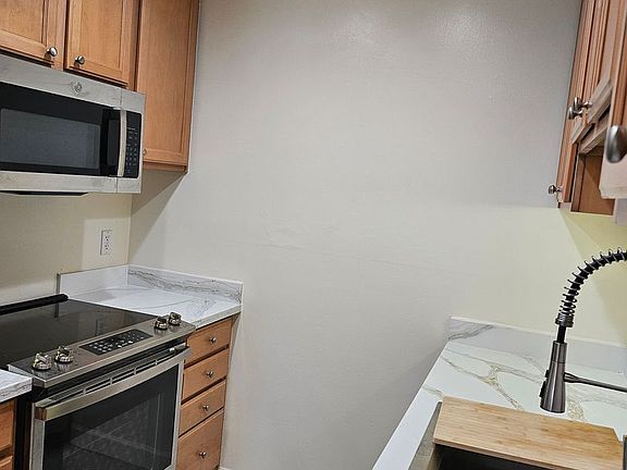 4th image of 111 Cleaveland Rd #84