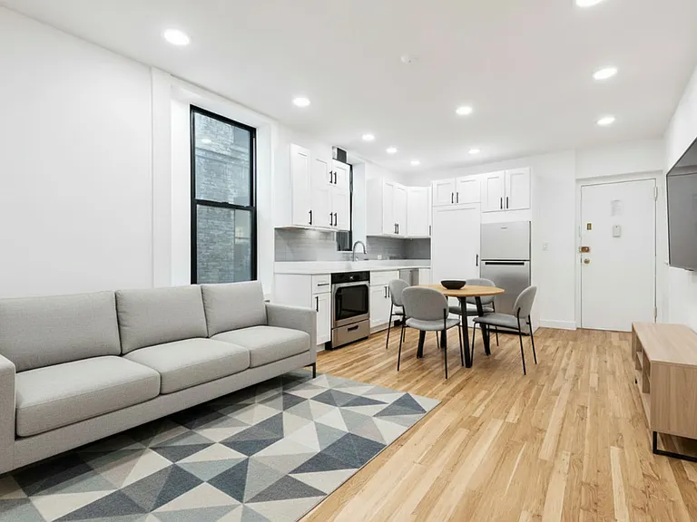 210 Prospect Park W #1A — Photo 1