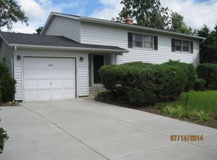 473 N Midlothian Rd, Mundelein, IL 60060