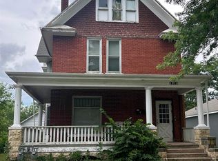 1912 SW Buchanan St, Topeka, KS 66604