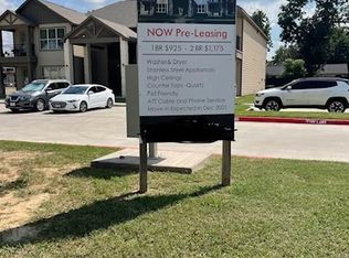 112 Kelley St, Wharton, TX 77488