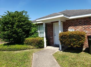1736 S Tallowood Dr, Lake Charles, LA 70605