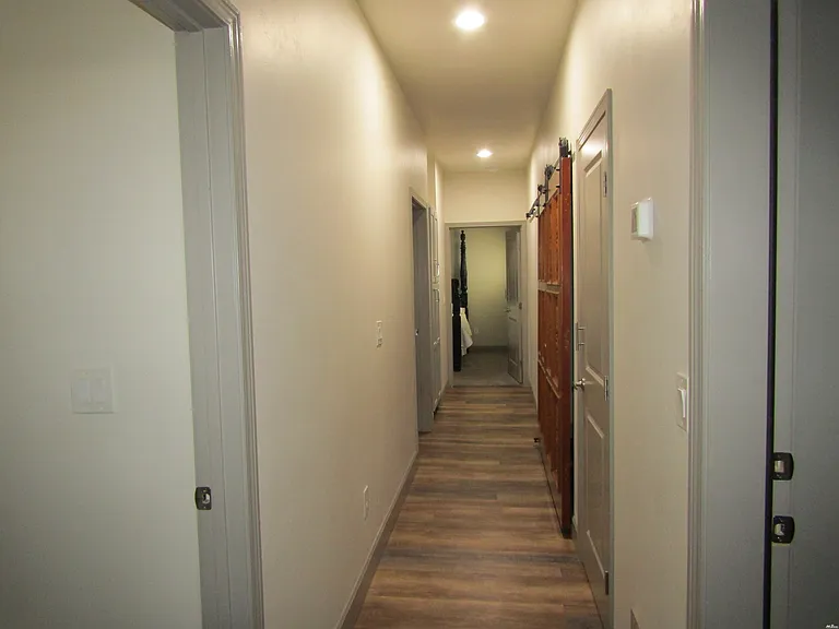 701 Santa Fe Trl — Photo 33