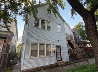 (Undisclosed Address), Chicago, IL 60617