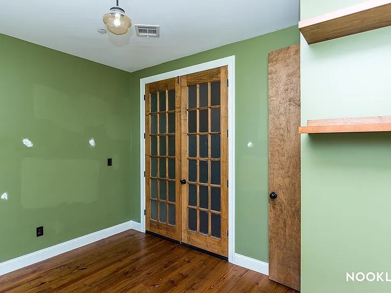 140 Stanhope St #3R — Photo 3