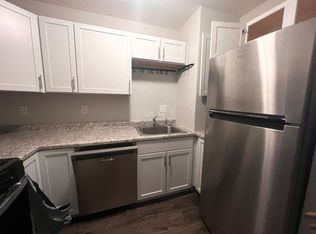 2545 N Cramer St APT 204, Milwaukee, WI 53211