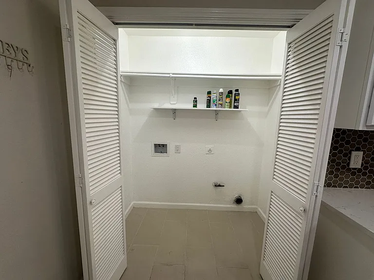 7814 Bob White Dr — Photo 19