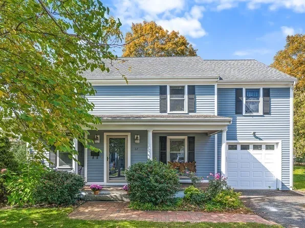 67 Holland St, Winchester, MA 01890