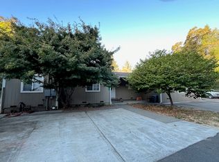 1040 Briceland Thorn Rd #2, Redway, CA 95560
