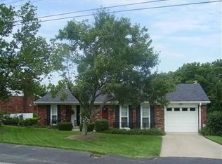 676 Ridgeway Dr, Taylor Mill, KY 41015