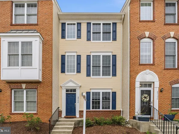 25154 Monteith Ter, Chantilly, VA 20152