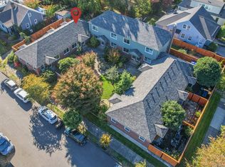 5405 NE 10th Ave APT 3, Portland, OR 97211