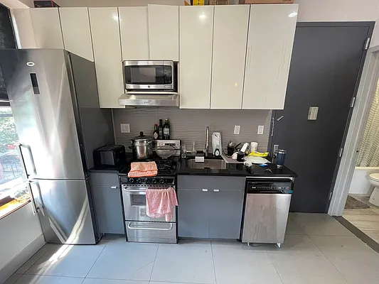Rented by Brooklyn Rentals NYC | media 6