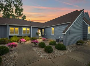 2025 Augusta Dr, Jackson, MI 49201