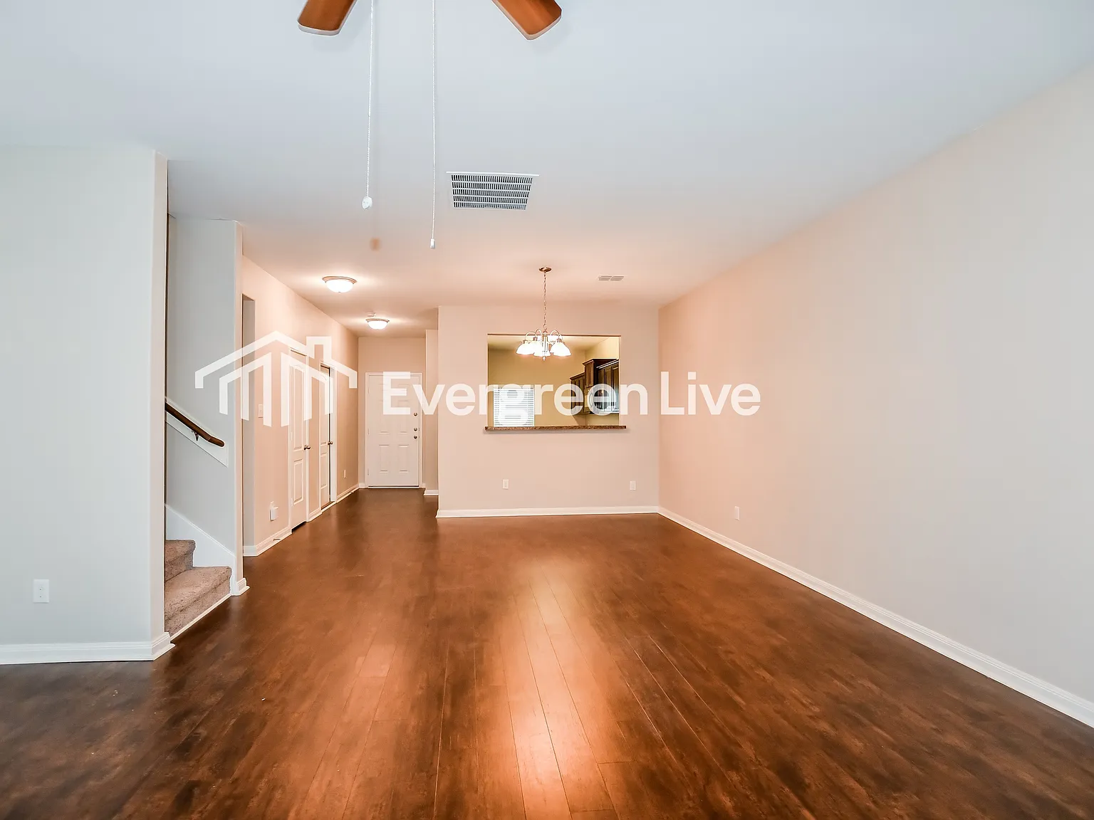 5 bed, 3.0 bath, 2617 sqft, $2,045 — Photo 2