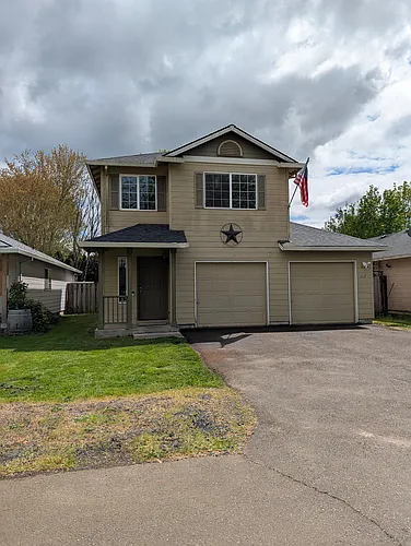 117 Park Pl Photo 1