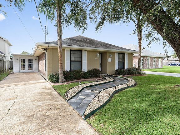 2nd image of 4504 Lake Villa Dr