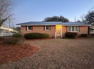 1521 E Home Ave, Hartsville, SC 29550
