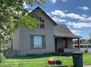 2006 J St, Bellingham, WA 98225